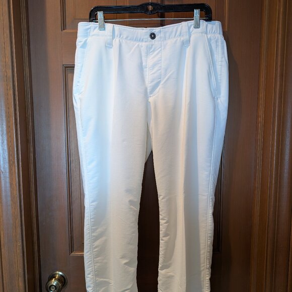 Under Armour Men's Golf Active Pants 34 x 30 White EUC - Picture 1 of 3